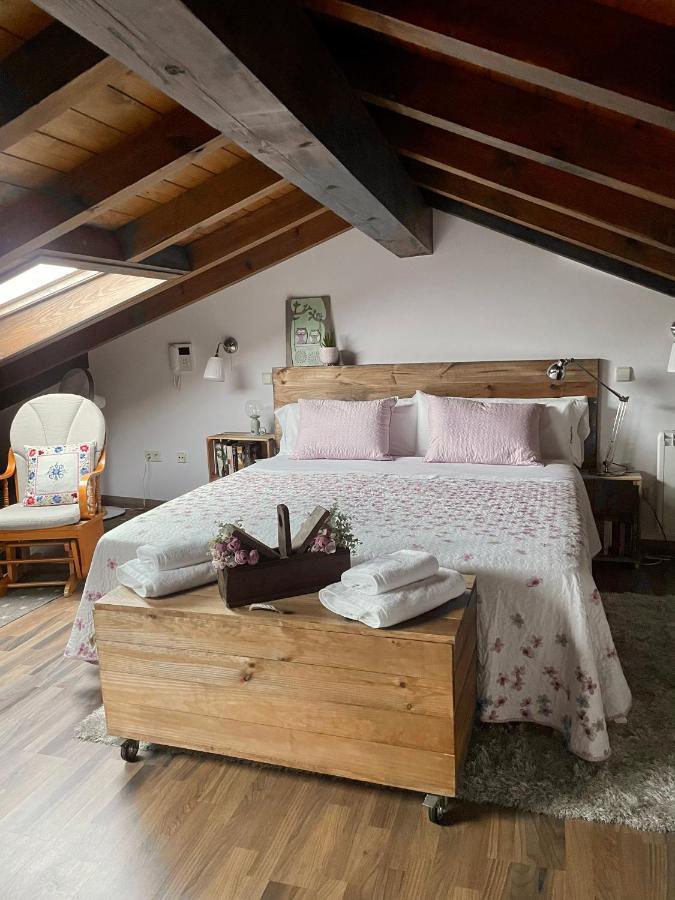 La Casa De Las Flores De El Hornillo Zewnętrze zdjęcie
